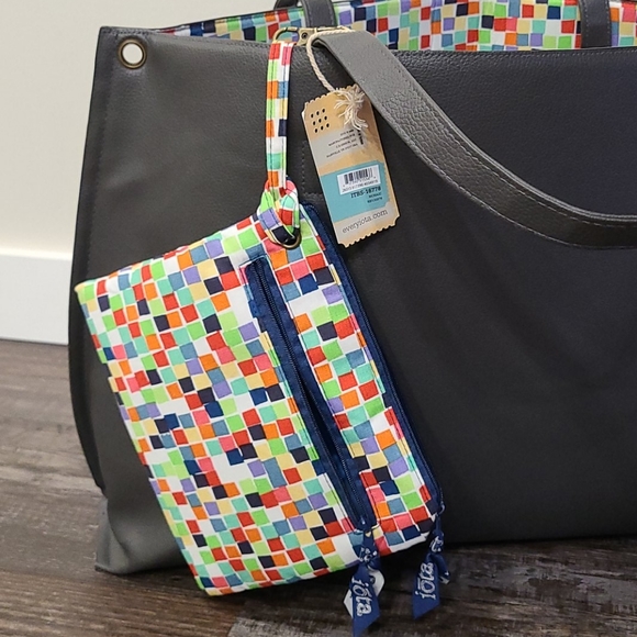 Brand New Iota Chic diaper bag triple bag set - Picture 6 of 8